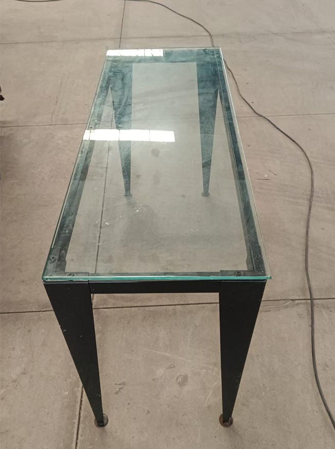 Aparador de Vidro Preto