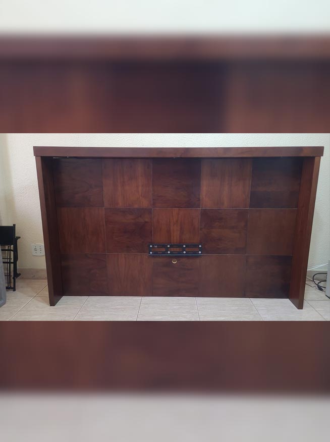 Painel de TV de Madeira