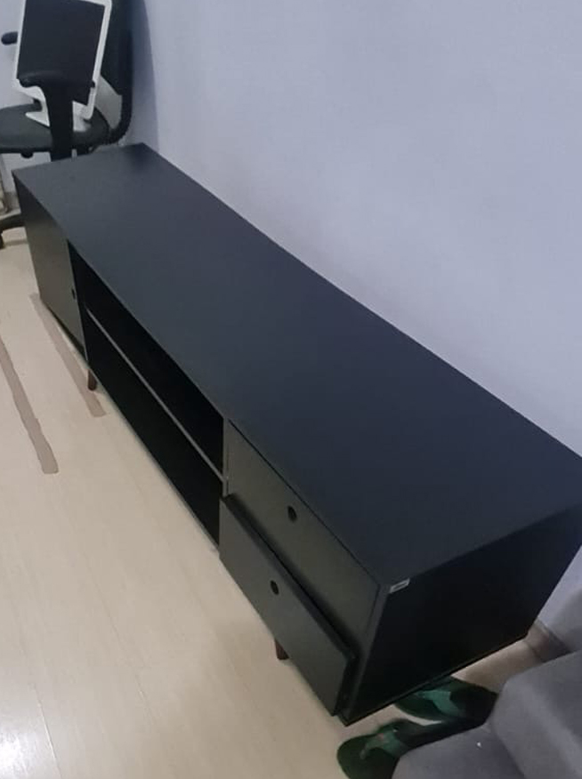 Rack Preto com 2 Portas